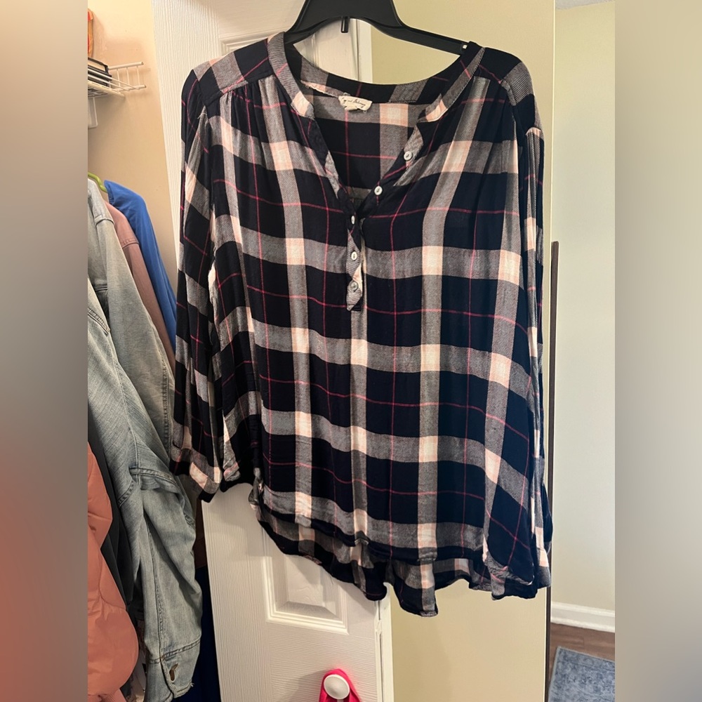 Plaid Top 3X long sleeve